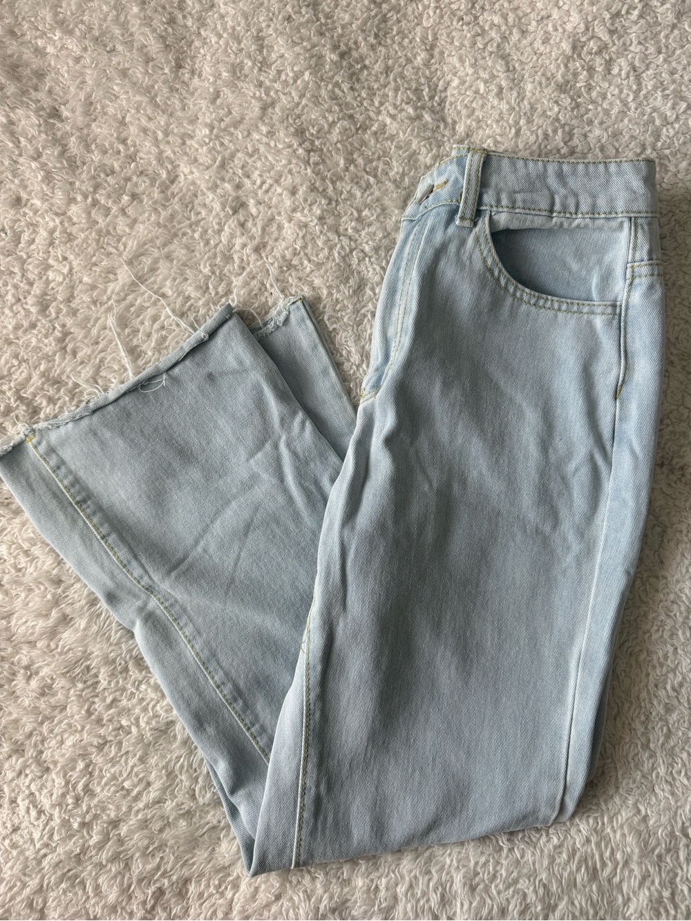 SHEIN Light Wash Straight-Leg Women’s Jeans